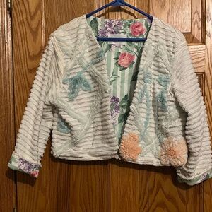 Beautiful Floral Lined chenille jacket.  Size medium